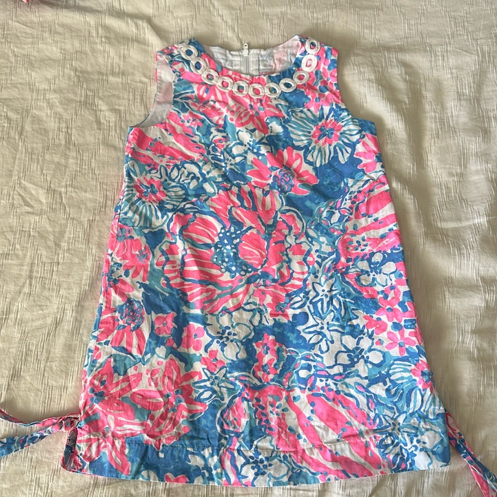 Lilly Pulitzer Little lilly classic shift bay blue pop pop glow size 5.